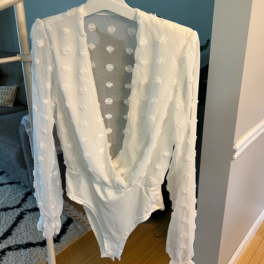SHEIN White Ruffled Asymmetrical Bodysuit